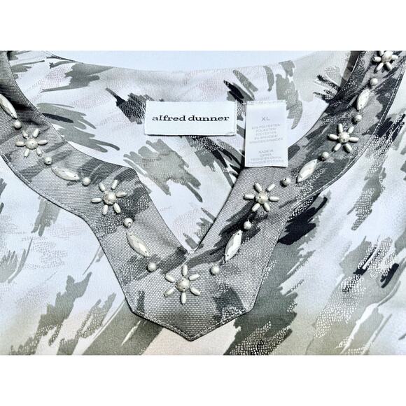 Alfred Dunner XL Embellished V-Neck 3/4 Sleeve Stretch Top Gray Abstract Print - Picture 6 of 6